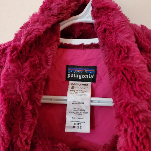 Patagonia - Pelage faux fur berry jacket coat - Girls XL 14 - Picture 3 of 6
